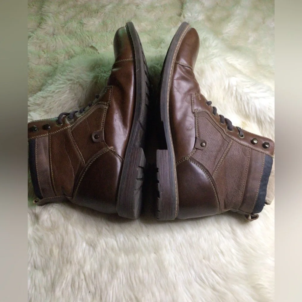 BROWN BOOT FOR MAN 13 MED